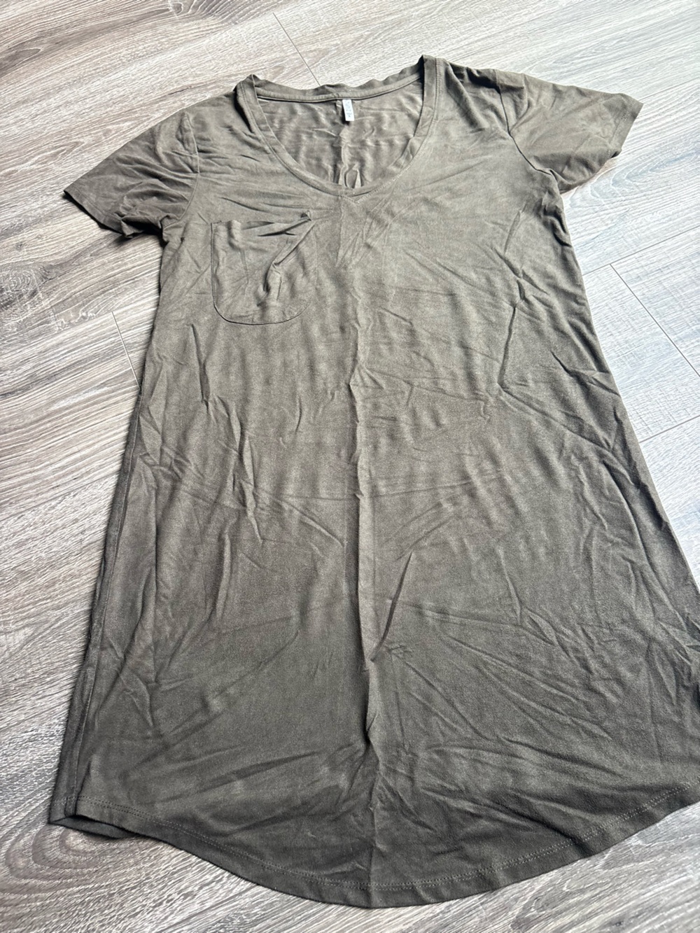 Z Supply Olive V-Neck Pocket T-Shirt Dress